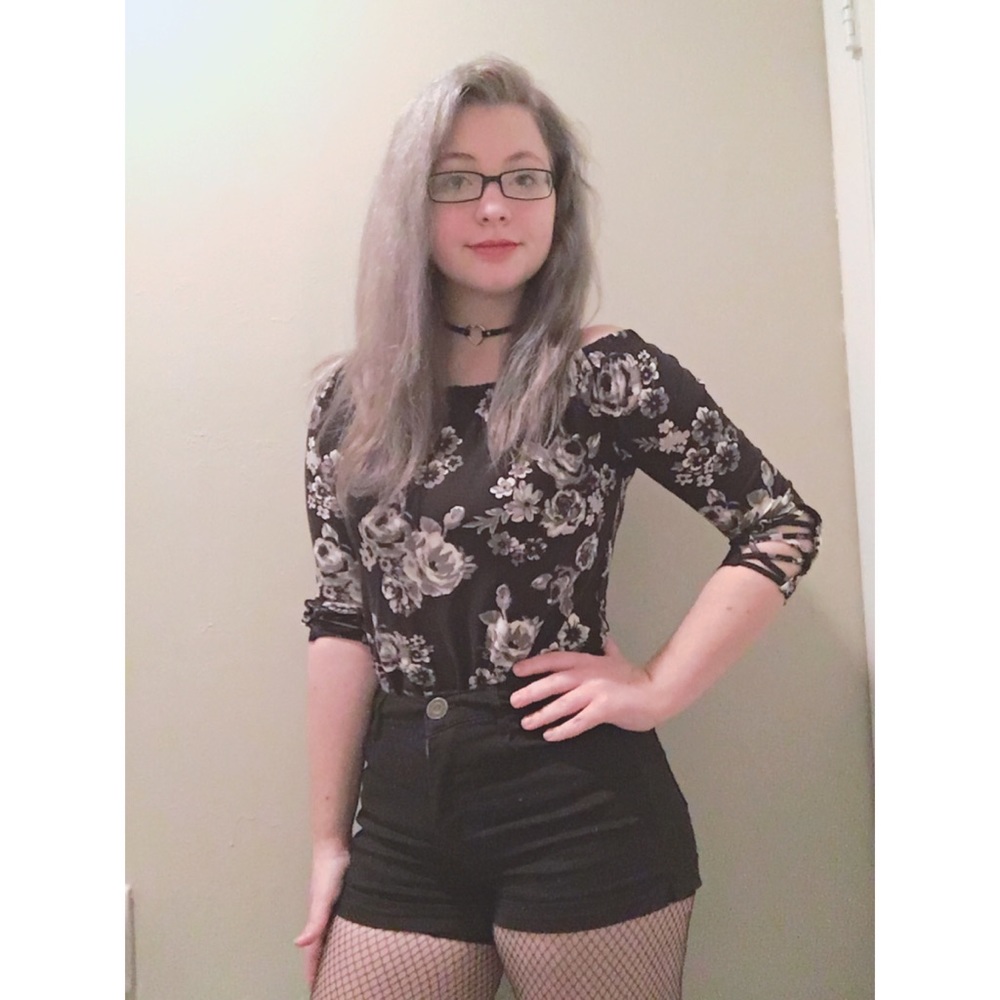 Meet your Posher, Hailey